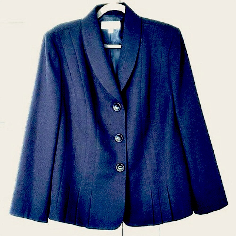 Le Suit Dark Navy Blue Le Year-Round Blazer Like NEW SZ 18W